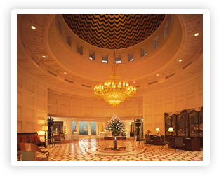 The Oberoi Amarvilas at Agra offers the perfect location to experience the Taj Mahal in all its glory.