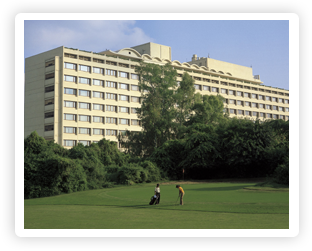 One of the best business hotels in India, The Oberoi, New Delhi has been ranked among the best hotels in the world.